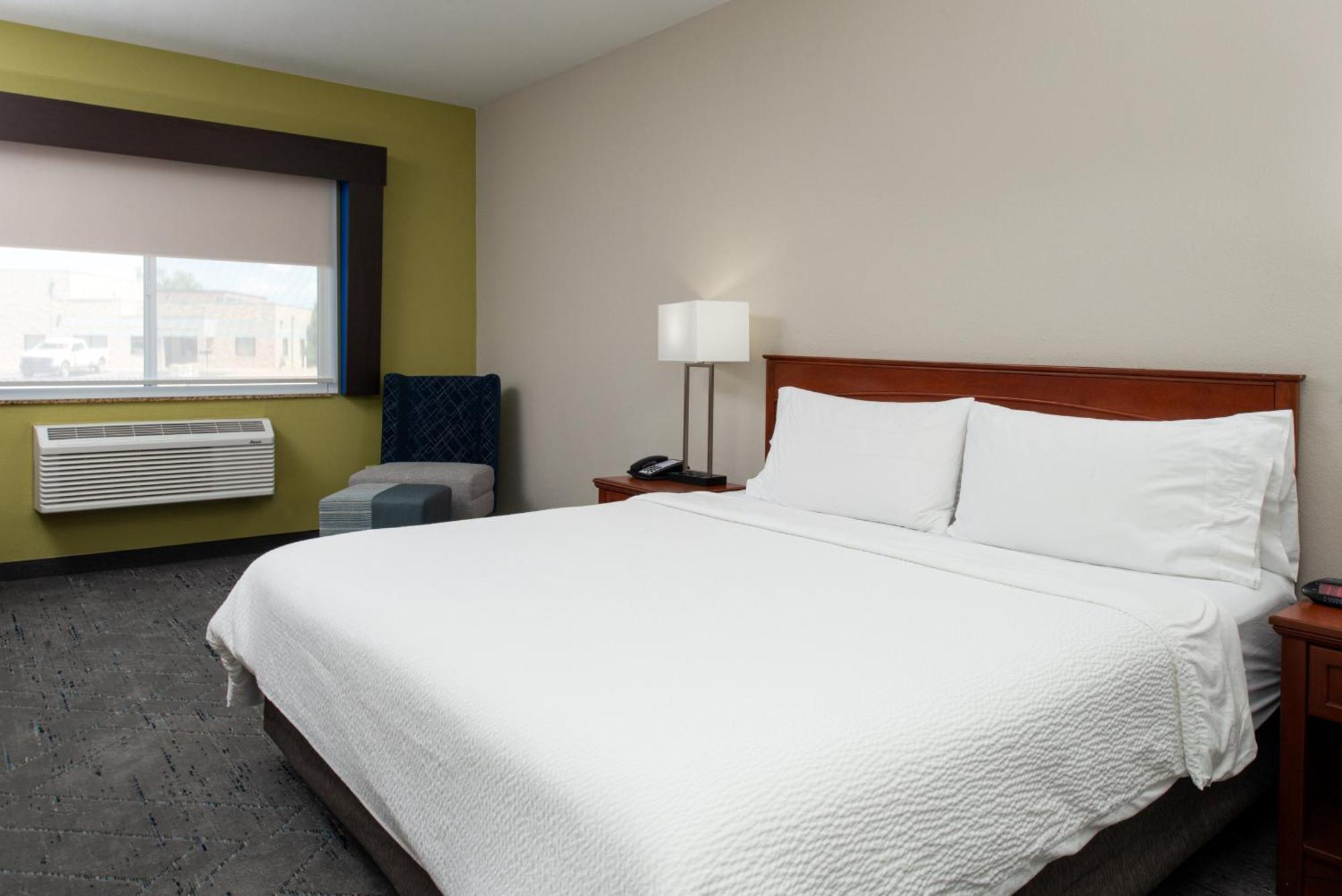 Holiday Inn Express Hotel & Suites Farmington By Ihg Exterior foto
